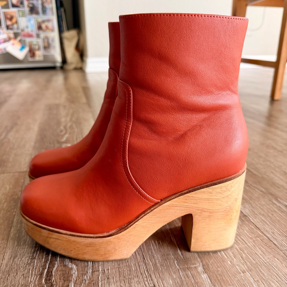 Charlotte Stone Paz Clog Boot in Sienna (9) - Picture 3 of 7